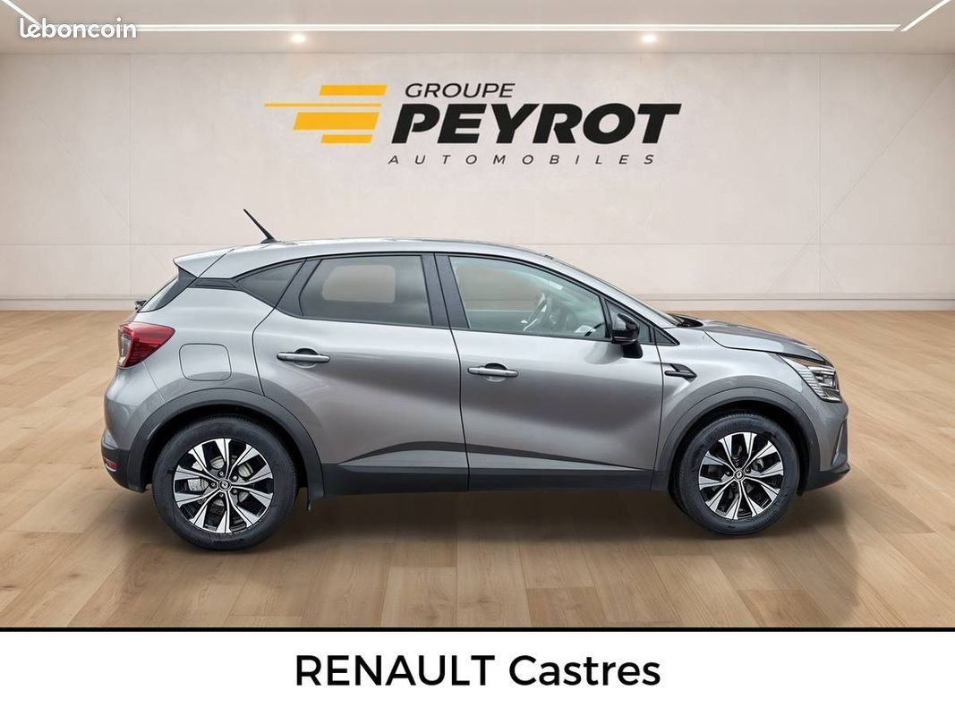 RENAULT Captur E-Tech full hybrid 145 Evolution (image 8)
