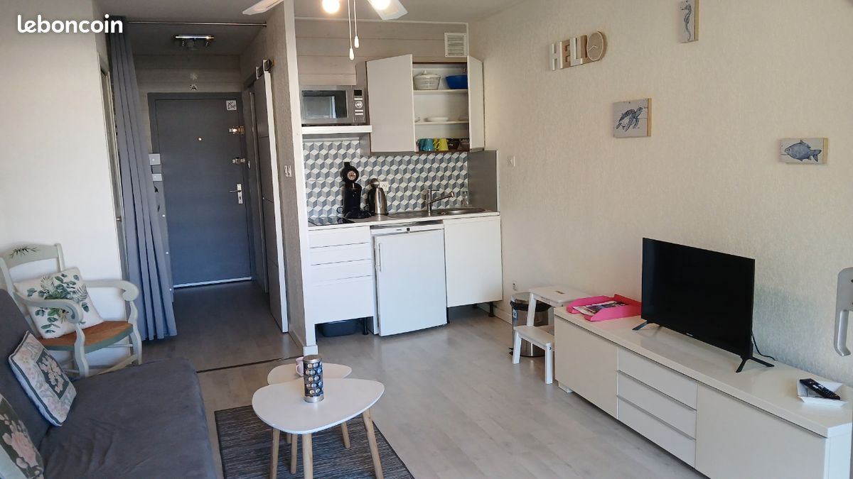 Appartement 1 pièce 25 m² · à Saint-Mandrier-sur-Mer · 25 m² · 700 €/mois
