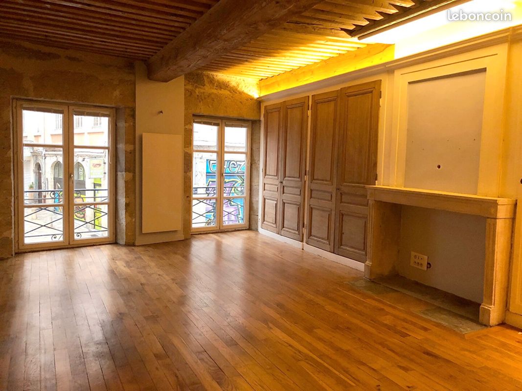 Appartement 2 pièces 62 m² · à Lyon · 62 m² · 1 003 €