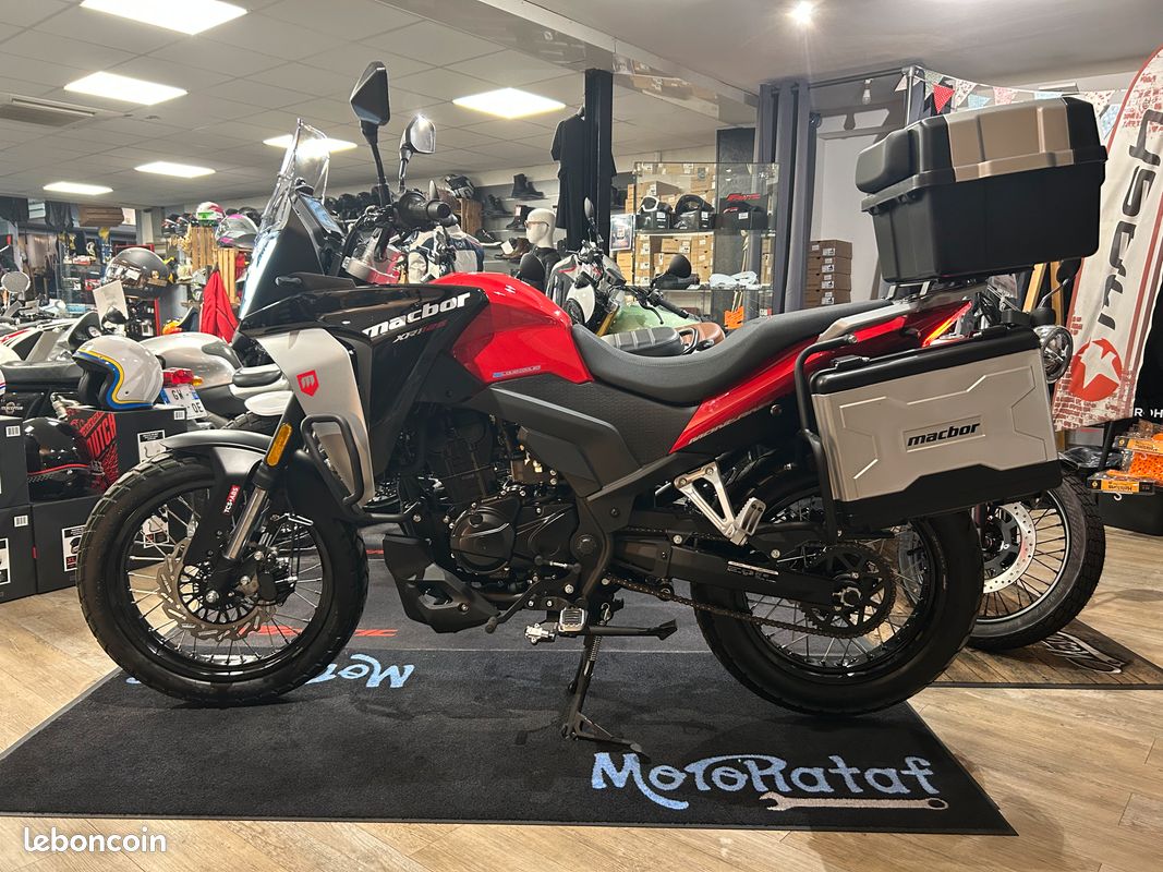 Macbor Montana XR1 125 EVO (image 1)