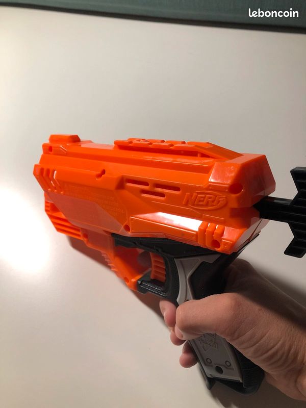 Nerf accustrike quadrant (image 6)