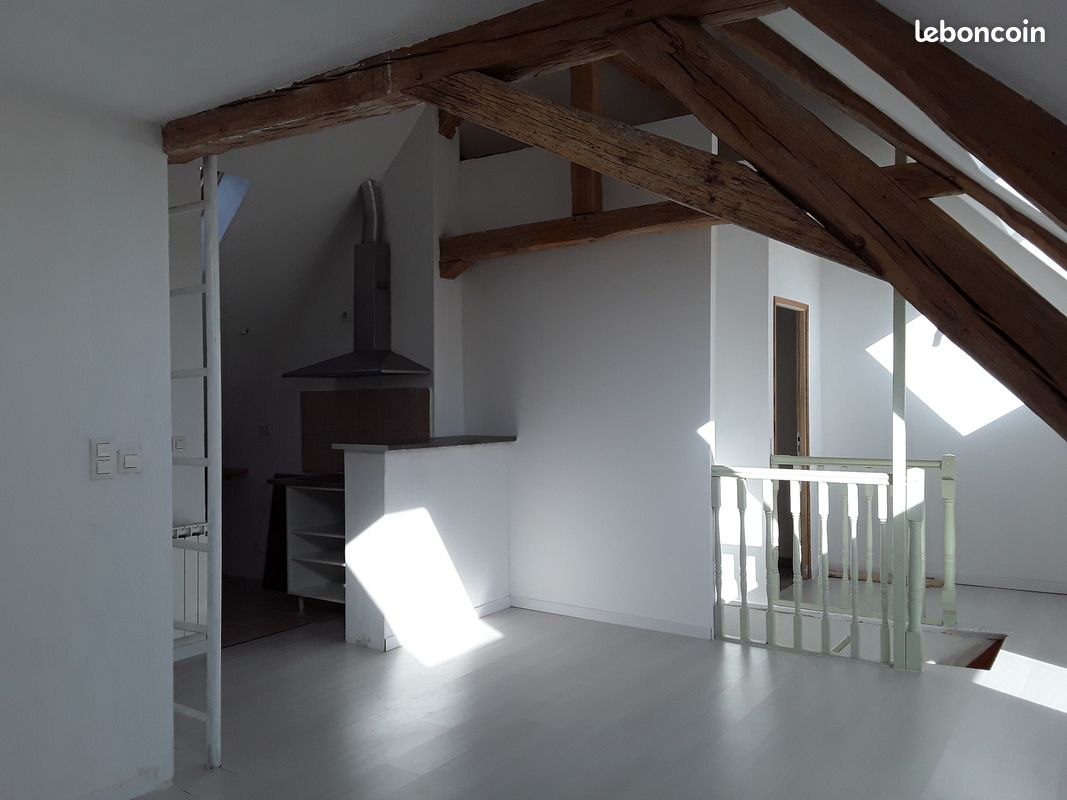 Appartement 2 pièces 43 m² · à Fouchères · 43 m² · 520 €