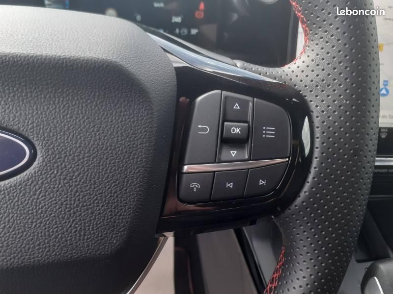 Ford Puma 1.0 EcoBoost Hybrid 125ch ST-Line S&S Powershift (image 19)