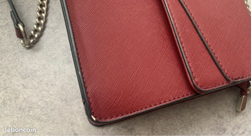 Sac à main bordeaux Accessoires Bagagerie