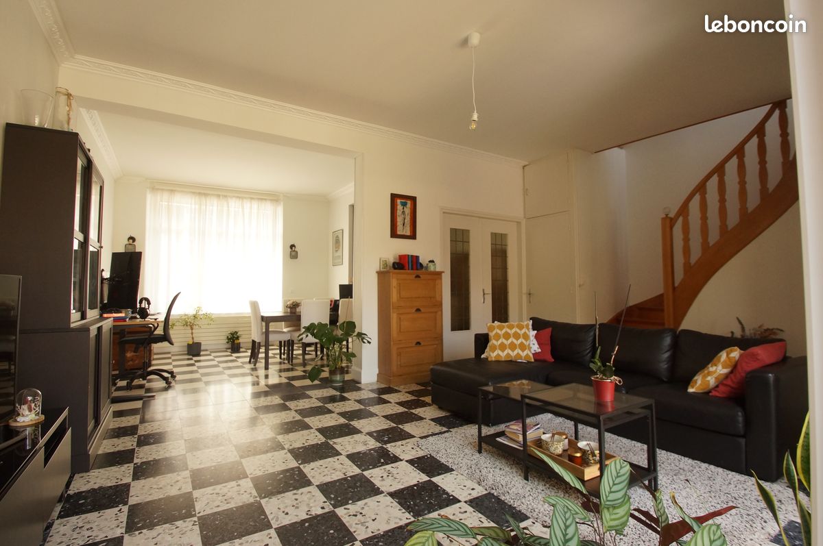 Maison 5 pièces 131 m² · à Lille · 131 m² · 399 000 €