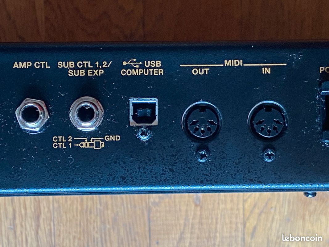BOSS GT-100 – Multi-effets guitare professionnel – État neuf (image 16)