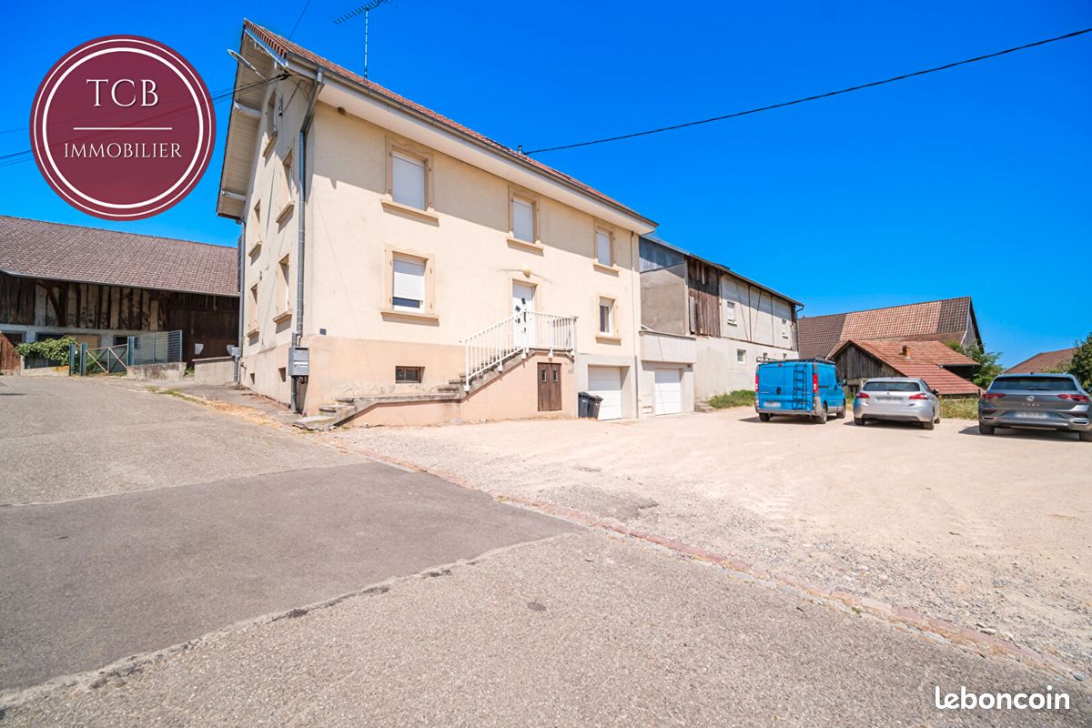 Immeuble 8 pièces 186 m² · à Stetten · 186 m² · 357 000 €