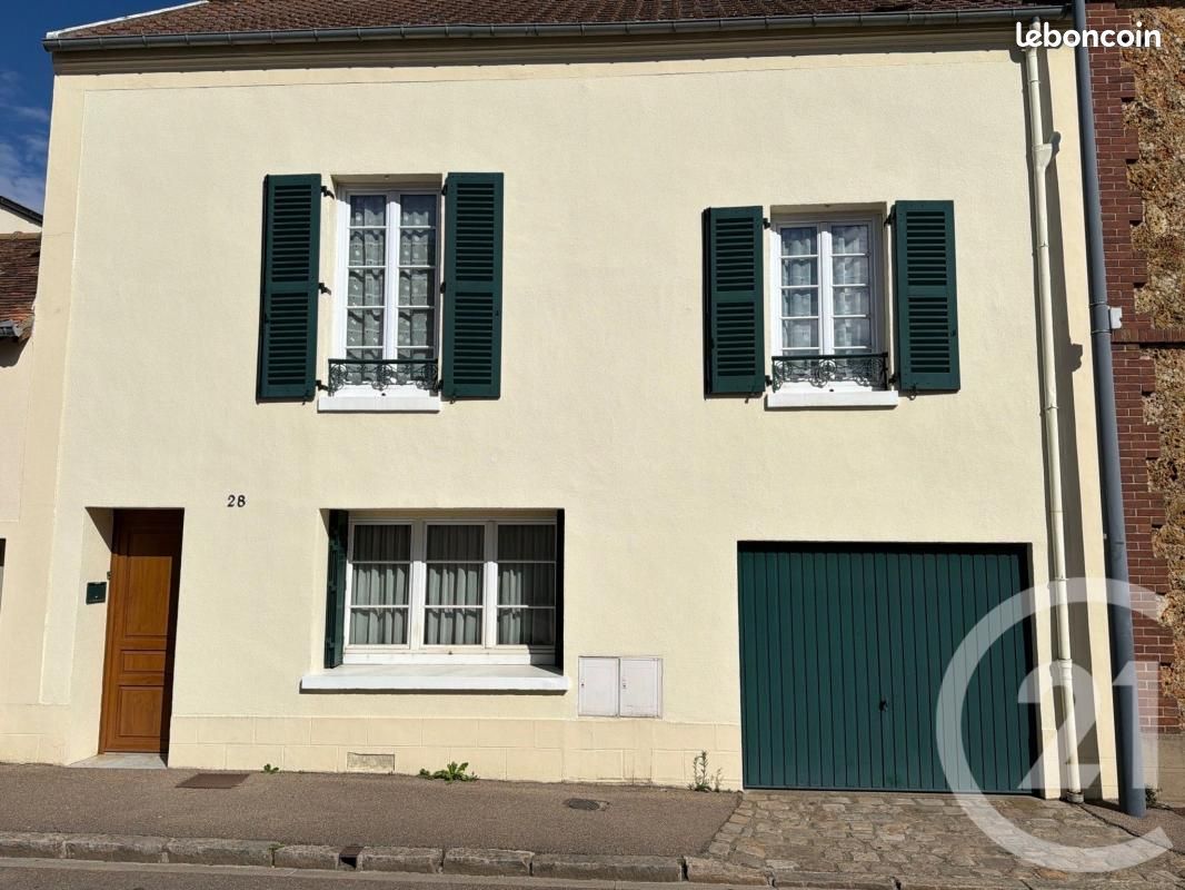 Maison 4 pièces 95 m² · à Ecquevilly · 95 m² · 253 500 €