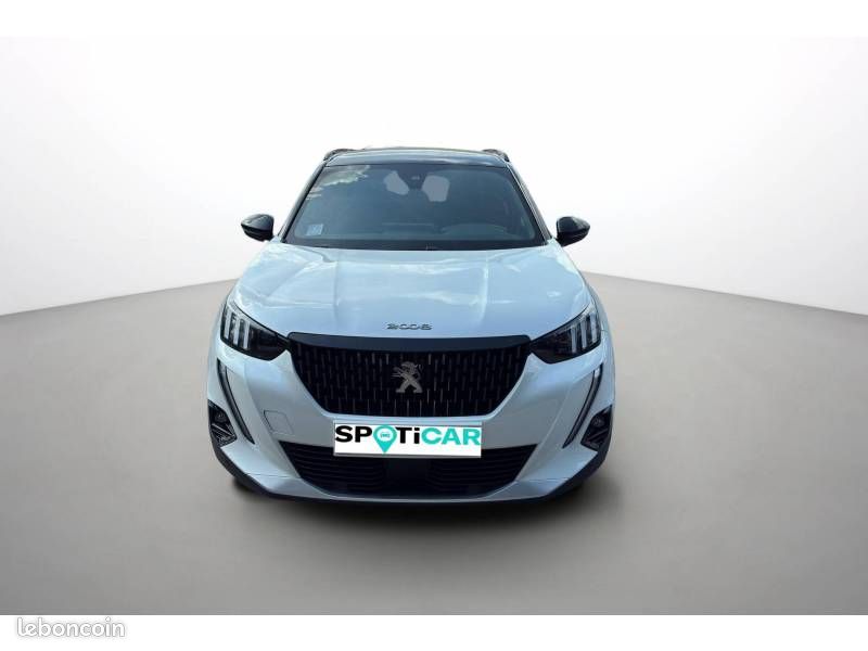 Peugeot 2008 PureTech 130 S&S EAT8 GT (image 2)