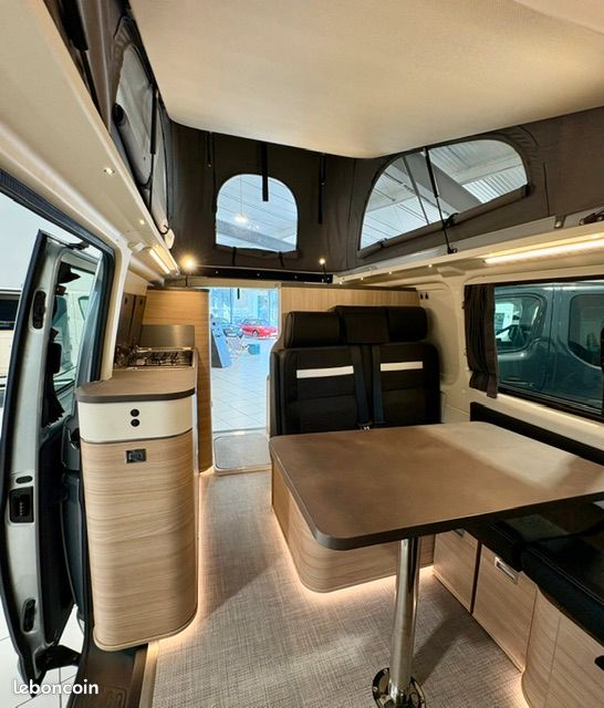OFFRE Déstockage STYLEVAN DURBAN BVA (image 12)