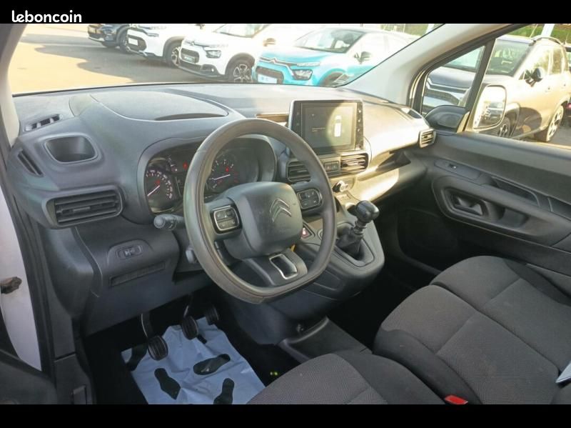 Citroen Berlingo Van M 650kg BlueHDi 100ch S&S Cabine Extenso 3 places Pack Driver Connect (image 9)