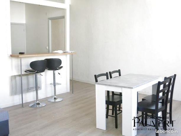 Appartement 2 pièces 64 m²