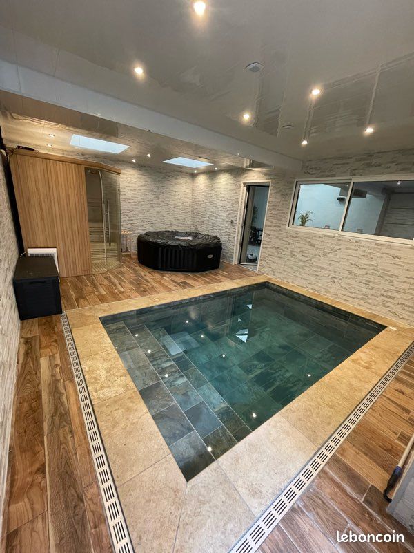 Maison 10 pièces 325 m² · à Tremblay-les-Villages · 325 m² · 430 000 €