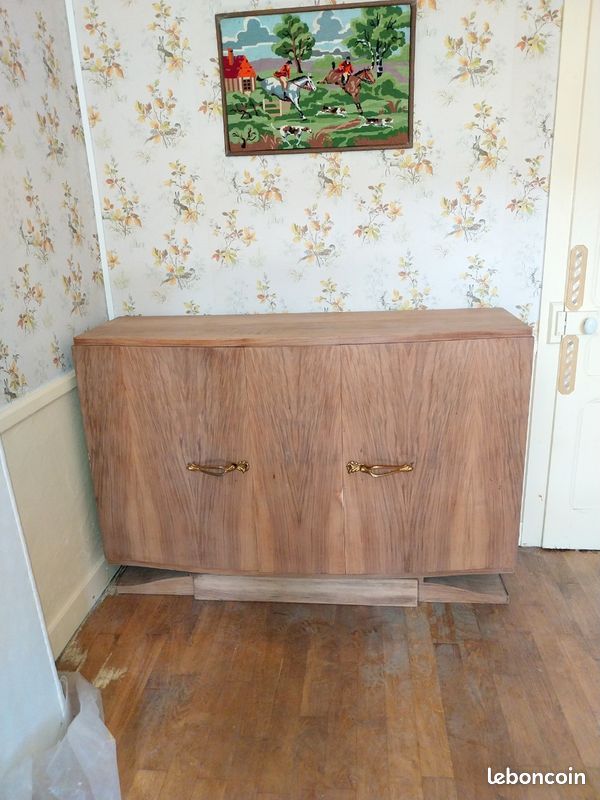 Buffet 1930 (image 1)