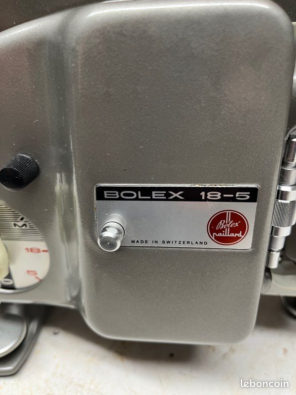 Projecteur Vintage Paillard Bolex Lite 220V 800W – Occasion – Pour Cinéastes