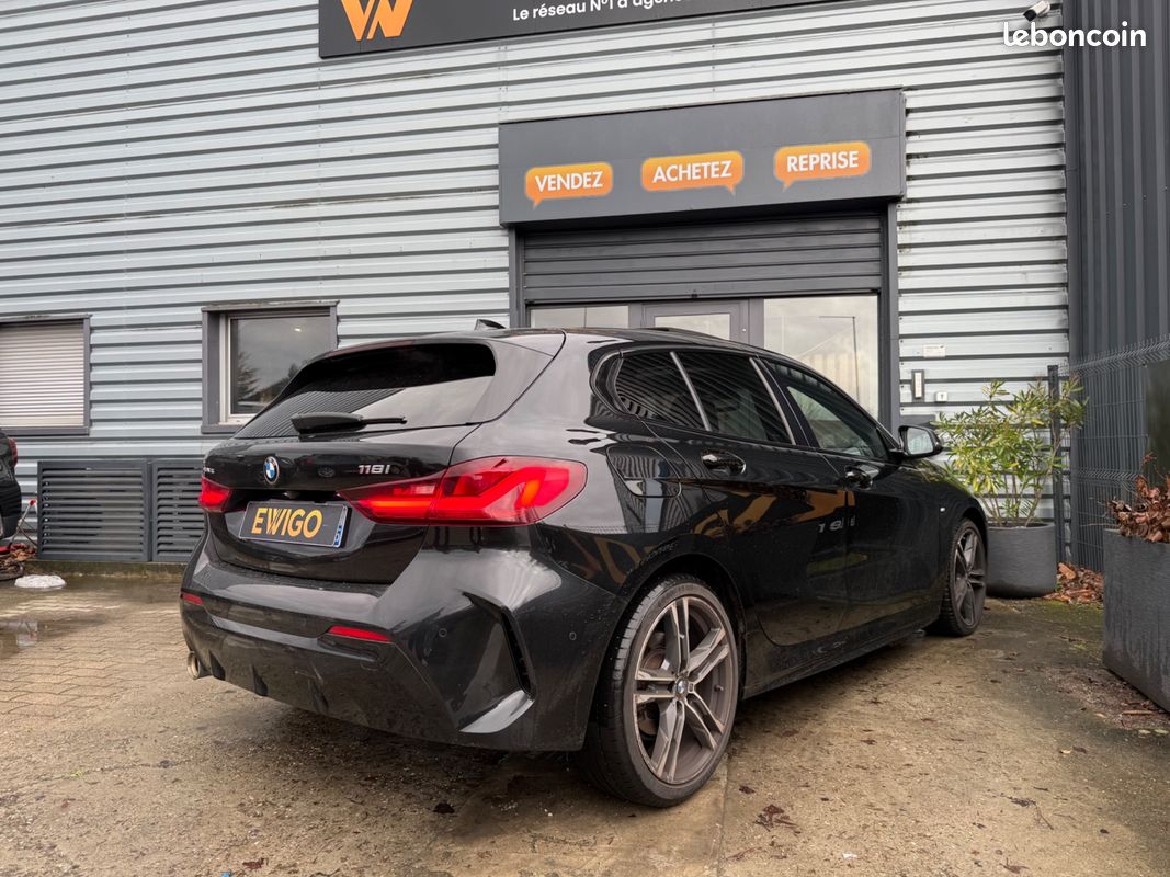 BMW SERIE 1 1.5 118I (F40) 136CH M SPORT TOIT OUVRANT CARPLAY SUIVI BMw (image 20)