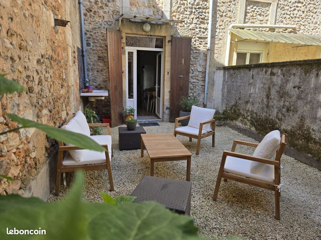 Maison 6 pièces 100 m² · à Vergt · 100 m² · 191 000 €