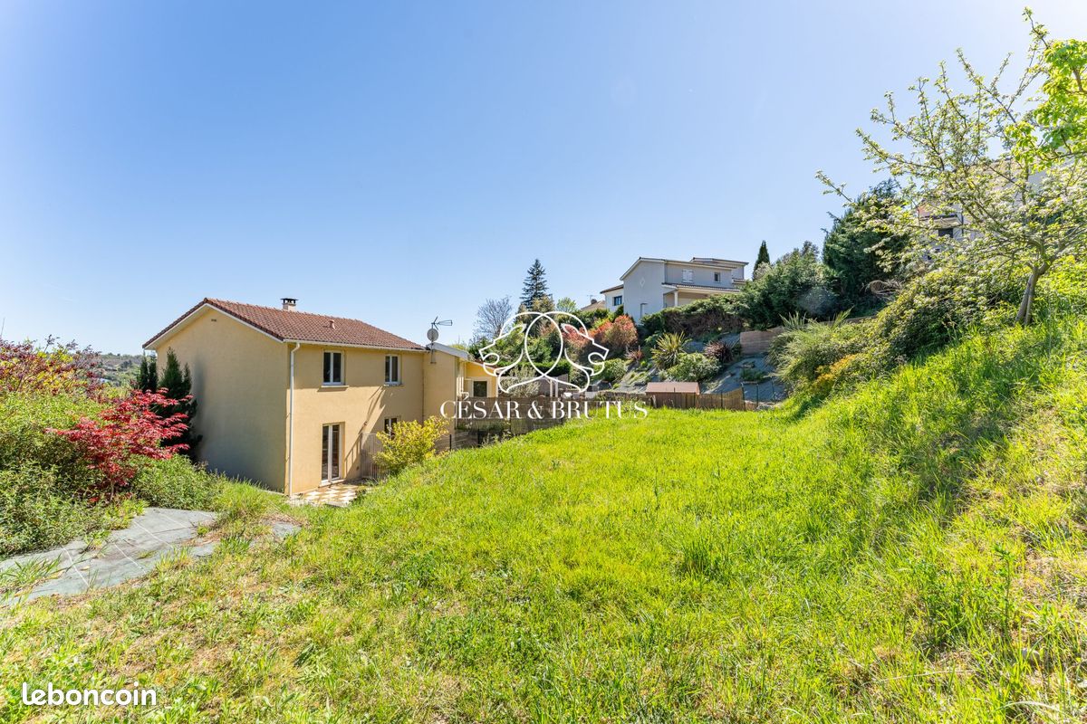 Maison 5 pièces 104 m² · à Vienne · 104 m² · 299 000 €