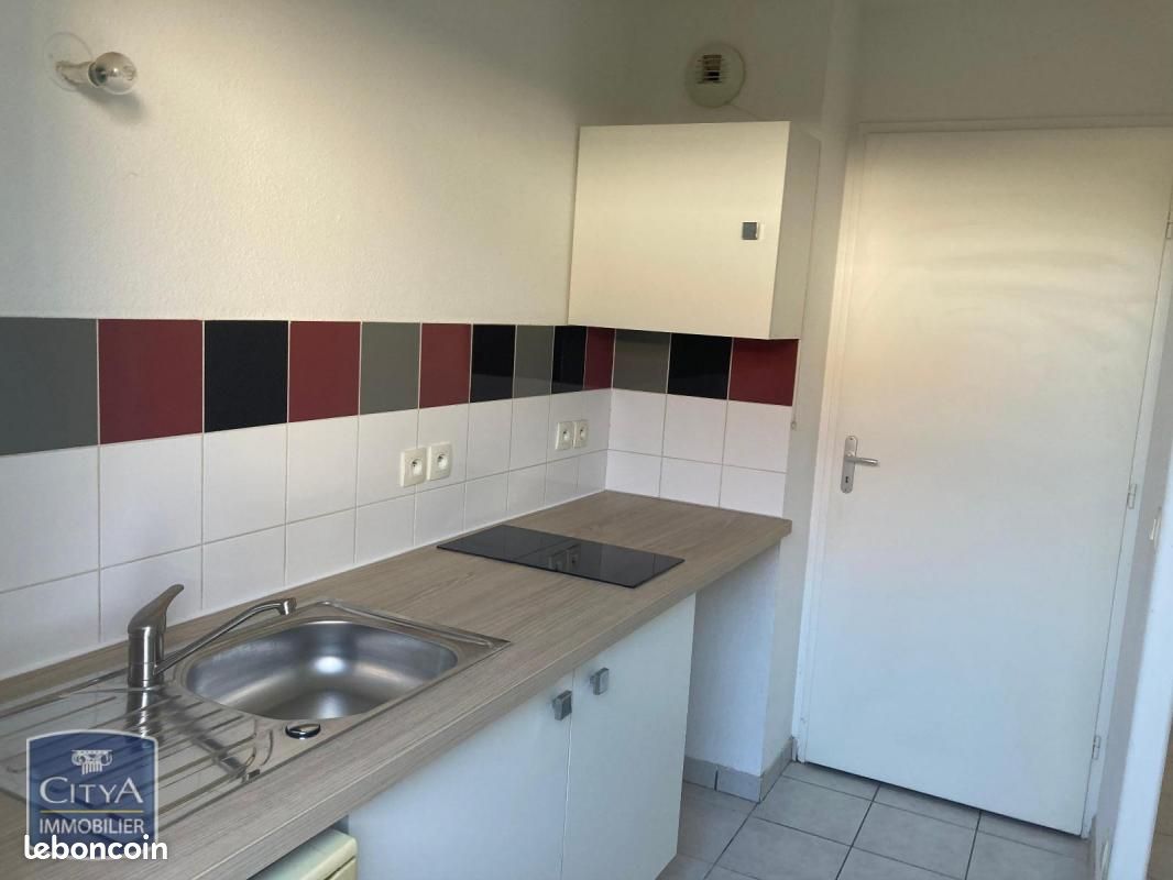 Appartement a louer chalons-en-champagne - 2 pièce(s) - 49 m2 - Surfyn