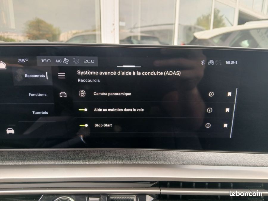 Peugeot 5008 HYBRID 145 e-DCS6 ALLURE Cam360° Panoramic Pack 7PL (image 22)