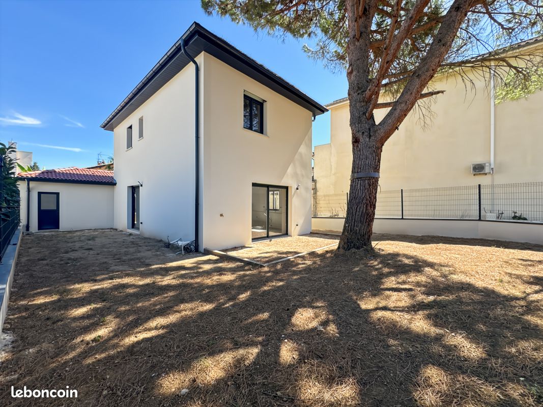 Maison 5 pièces 110 m² · à Villefranche-sur-Saône · 110 m² · 370 000 €