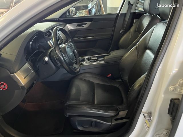 Jaguar xf ii 3.0d v6 300 premiere edition prestige auto (image 3)