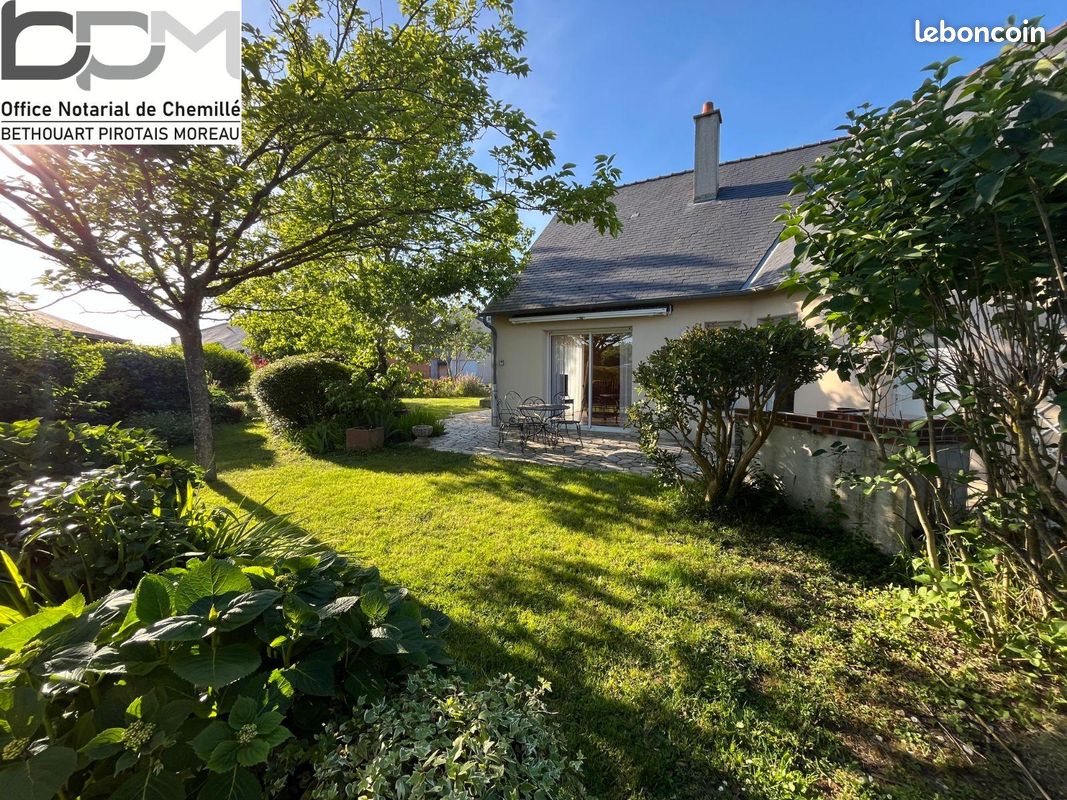 Maison 5 pièces 105 m² · à Chemillé-en-Anjou · 105 m² · 250 000 €