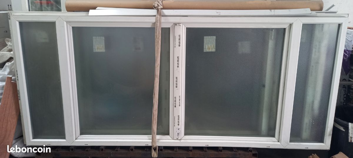 Fenêtres PVC 4 vantaux (2 fixes) (image 1)