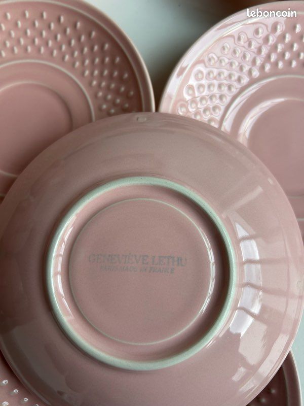 File:Petite tasse en Faïence de madame Desmette - Maison Léon Losseau.jpg - Wiki