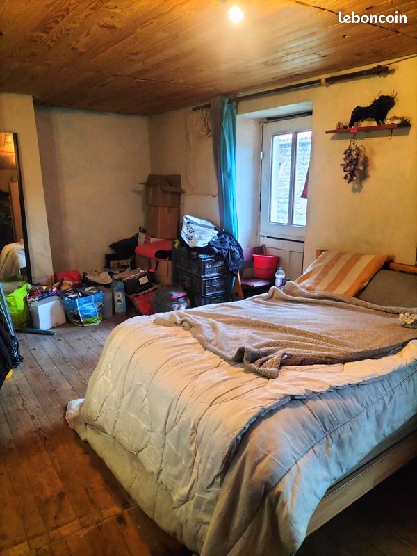 Maison 5 pièces 90 m² · à Saint-Christophe-sur-Dolaizon · 90 m² · 80 000 €