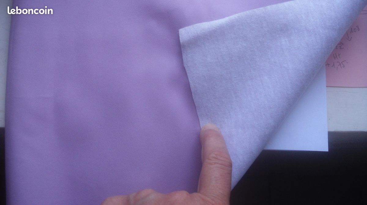 Coupe de tissu enduit couleur parme vintage (image 1)