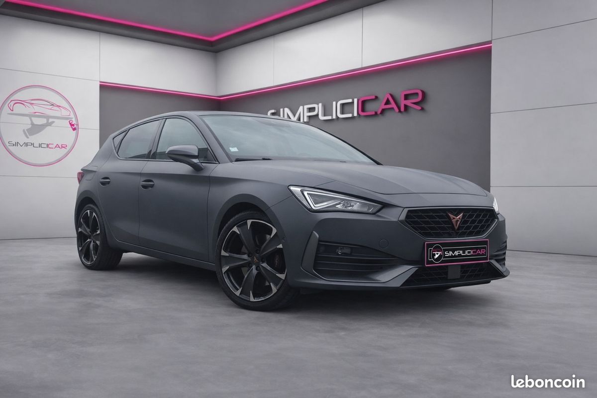 CUPRA LEON 1.4 E-HYBRID 245 VZ DSG6 Sièges chauffants Toit Ouvrant Peinture Mate Garantie 12 mois (image 1)