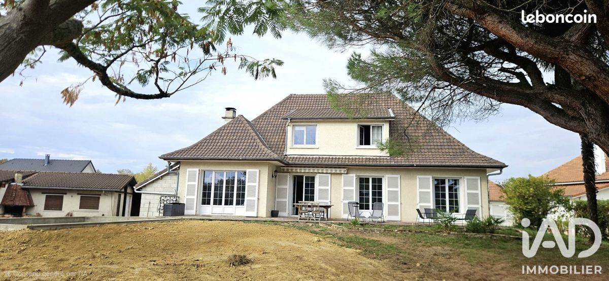 Maison 6 pièces 191 m² · à Aussevielle · 191 m² · 435 000 €