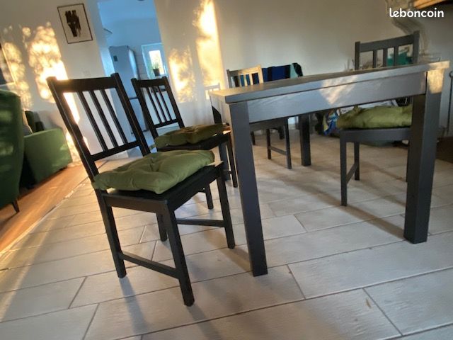 A vendre table et 6 chaises ikea etat neuf (image 3)