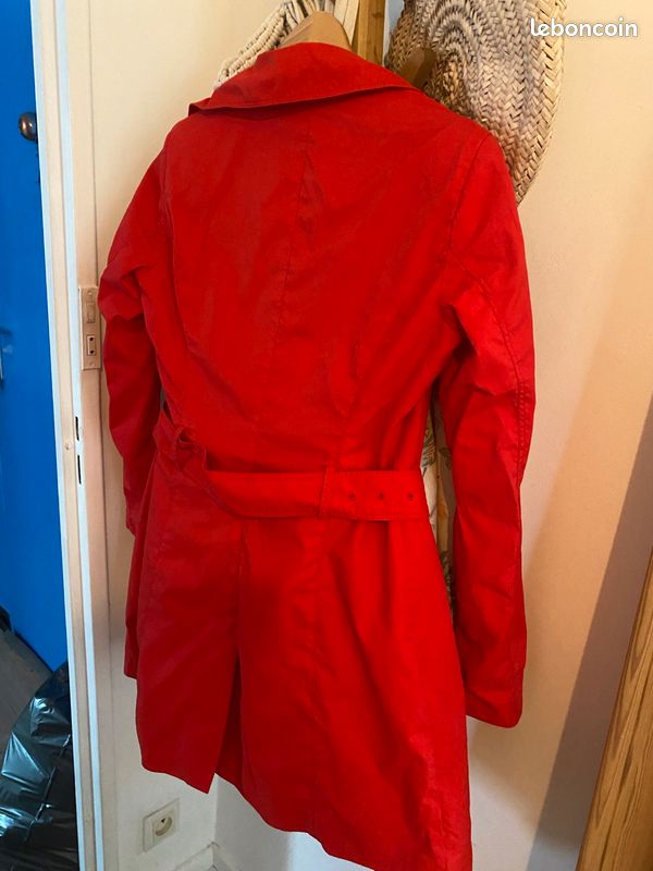Imperméable Benetton rouge (image 2)