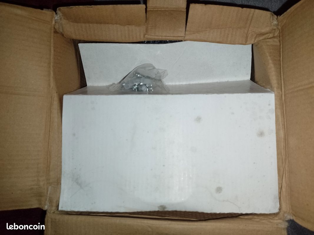 ARLUX Projecteur LED solaire à détection infrarouge Drift 15W 1000lm 4000K noir - 500591 (image 6)