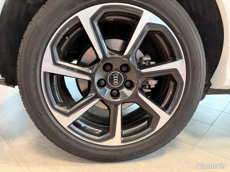 Audi Q3 45 TFSI e 245ch S tronic 6 (image 22)