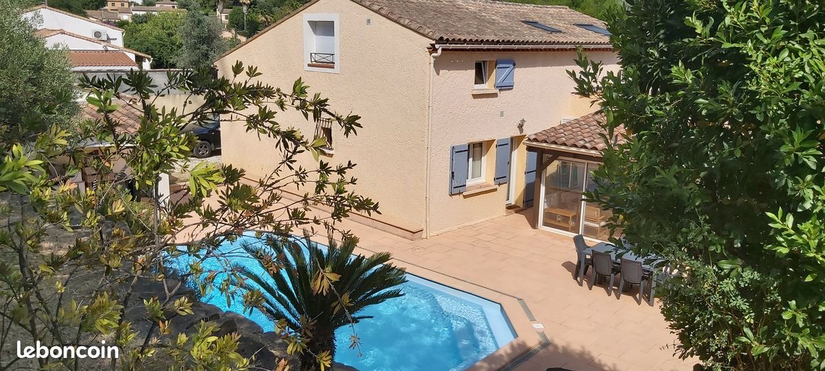 Maison 7 pièces 190 m² · à Allauch · 190 m² · 570 000 €