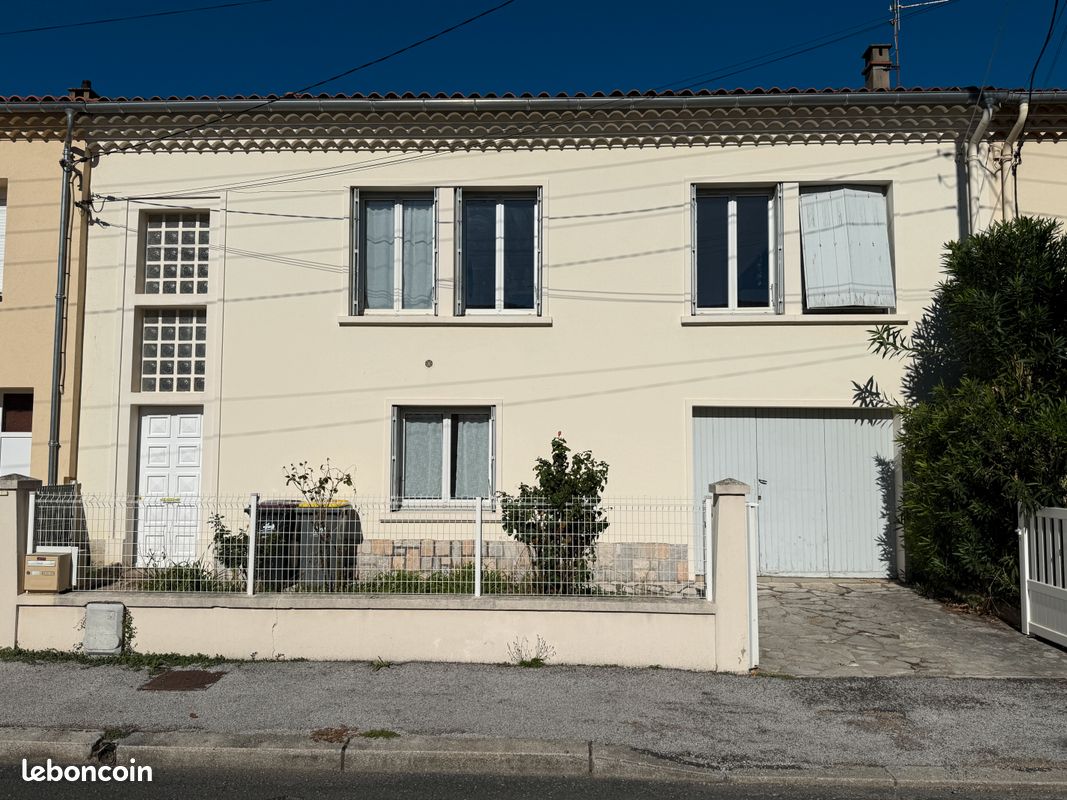Maison 7 pièces 170 m² · à Castres · 170 m² · 240 000 €