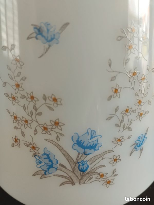 Pichet Arcopal Années 80 - Motif Petites Fleurs, Blanc, Pyrex