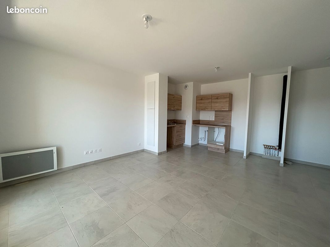 Appartement 2 pièces 44 m² · à Béziers · 44 m² · 620 €/mois