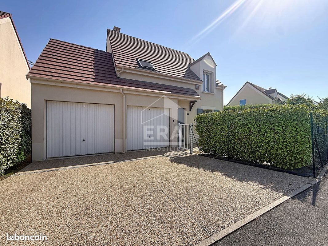 Maison 5 pièces 98 m² · à Angerville · 98 m² · 259 700 €