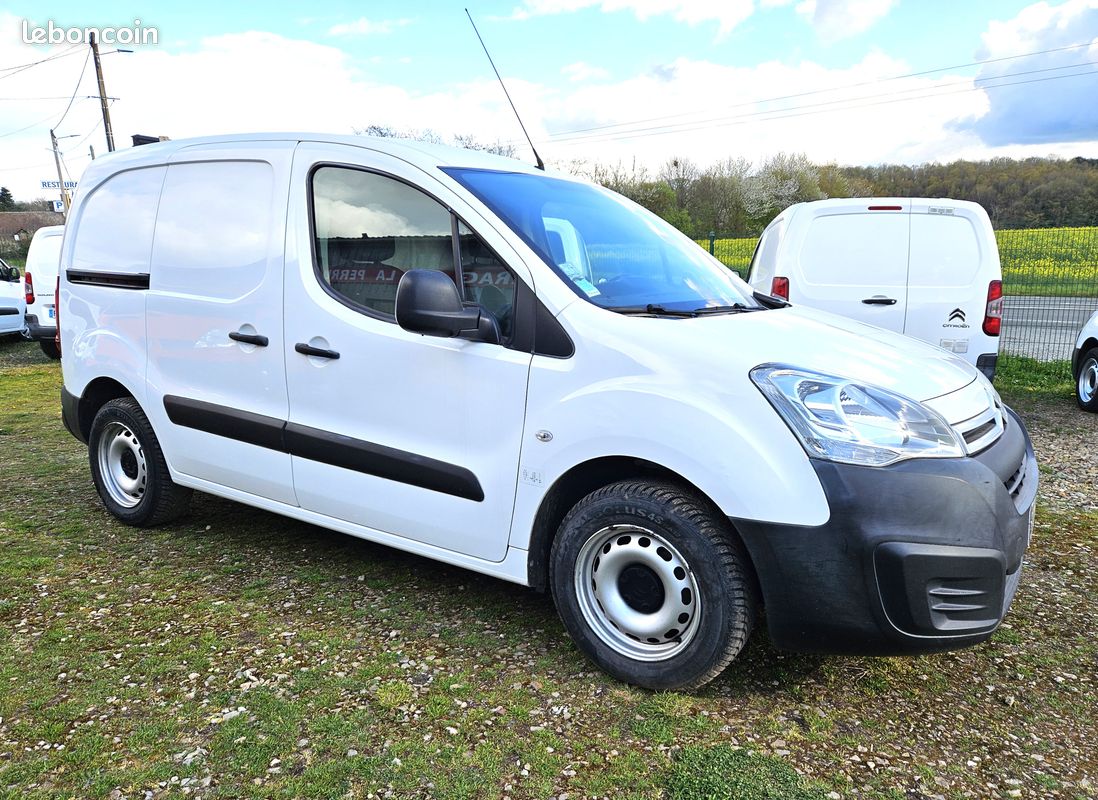 Citroen berlingo 1.6 hdi 1ere main 6250 h.t (image 5)