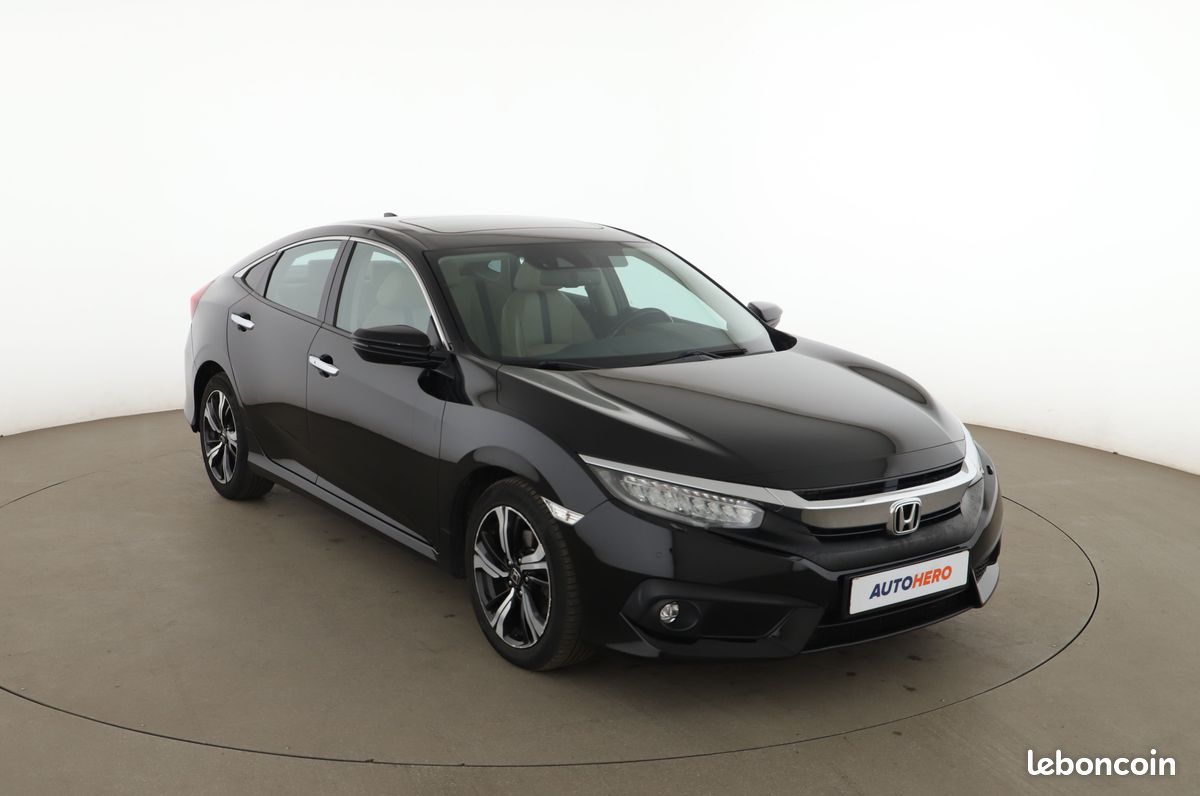 Honda Civic 1.6 i-DTEC Exclusive AT 4P 120 ch (image 4)