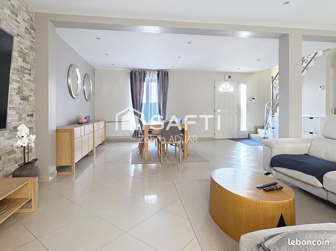 Maison 7 pièces 160 m² · à Dammartin-en-Goële · 160 m² · 449 000 €