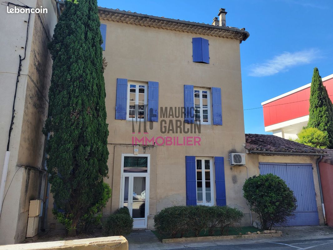 Maison 6 pièces 120 m² · à Carpentras · 120 m² · 220 000 €