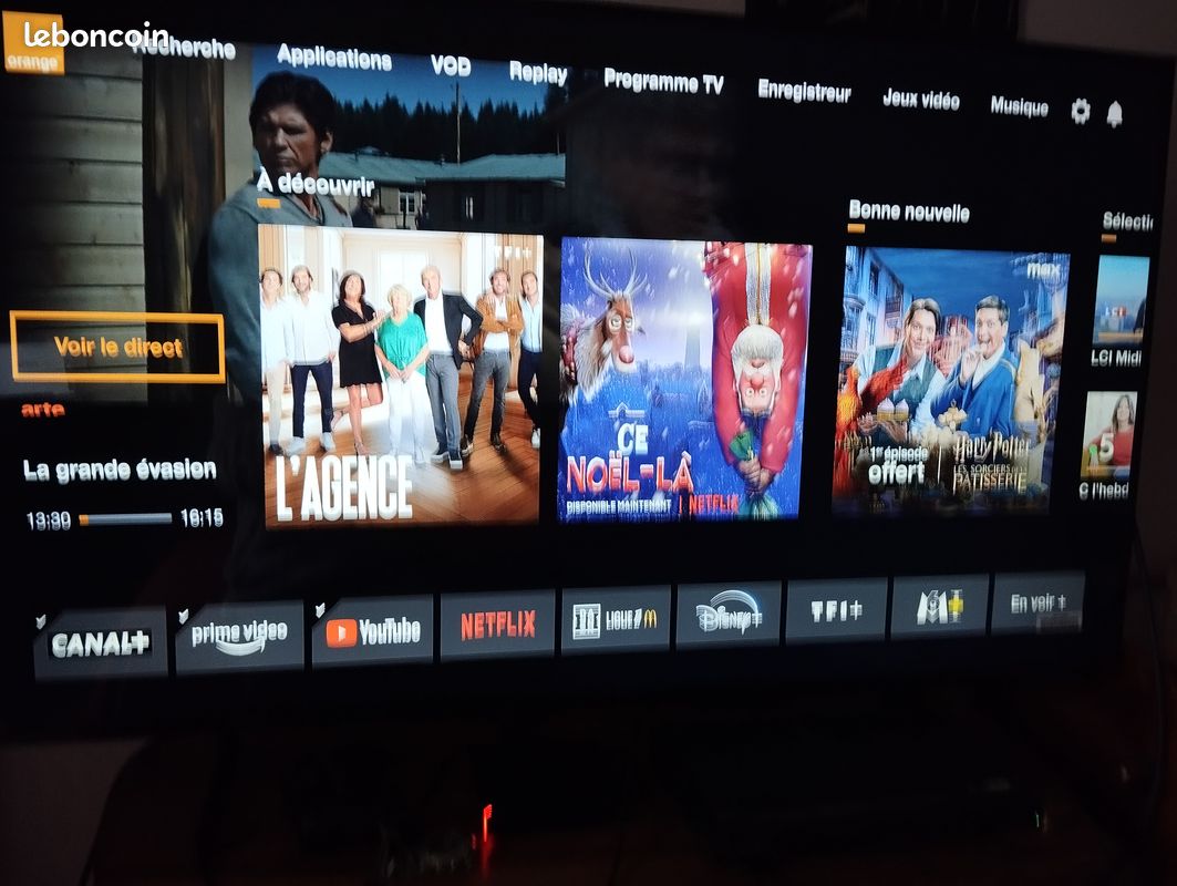 TV Samsung Crystal 4K UHD DU7100 . Novembre 2024 (ganantie jusqu'à novembre 2026) (image 2)