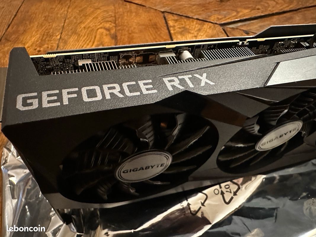 Carte graphique NVIDIA GeForce RTX 3070 Gigabyte Gaming OC 8GB – Parfait état (image 1)