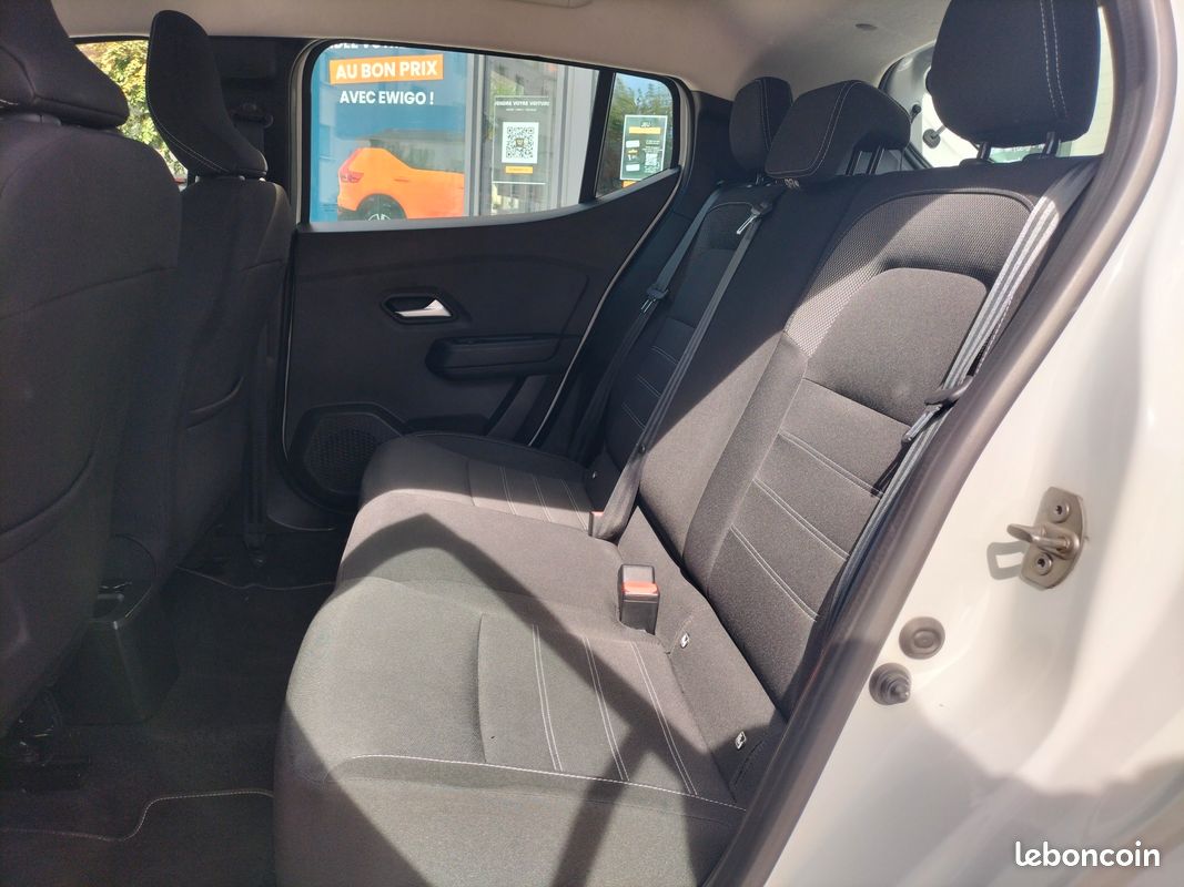 Dacia sandero 1.0 tce 90 confort (image 7)
