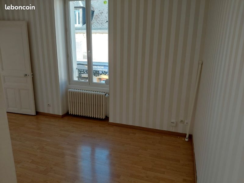 Appartement 5 pièces 62 m² · à Gueugnon · 62 m² · 590 €/mois